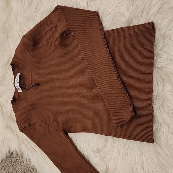 Zara Tops - Zara Knit Long Sleeve